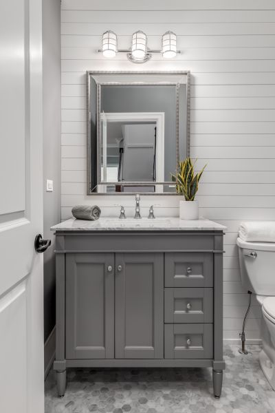Vanity Refacing in Grapevine