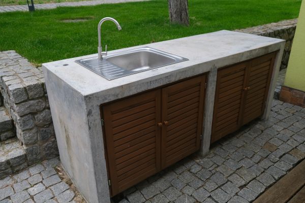 Exterior Cabinet Installation in Grapevine