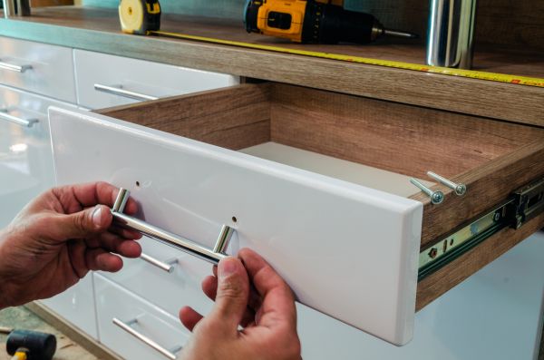 Drawer Handles Replacement in Grapevine